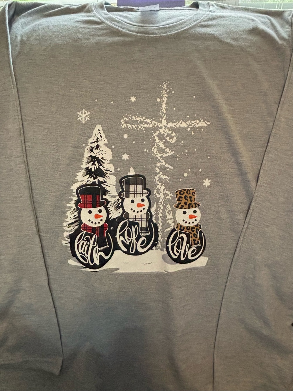 Gray Long Sleeve Holiday Snowmen Tee - Unbranded